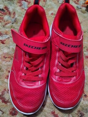 Skechers Kids Red Velcro Athletic Sneakers Size 2y